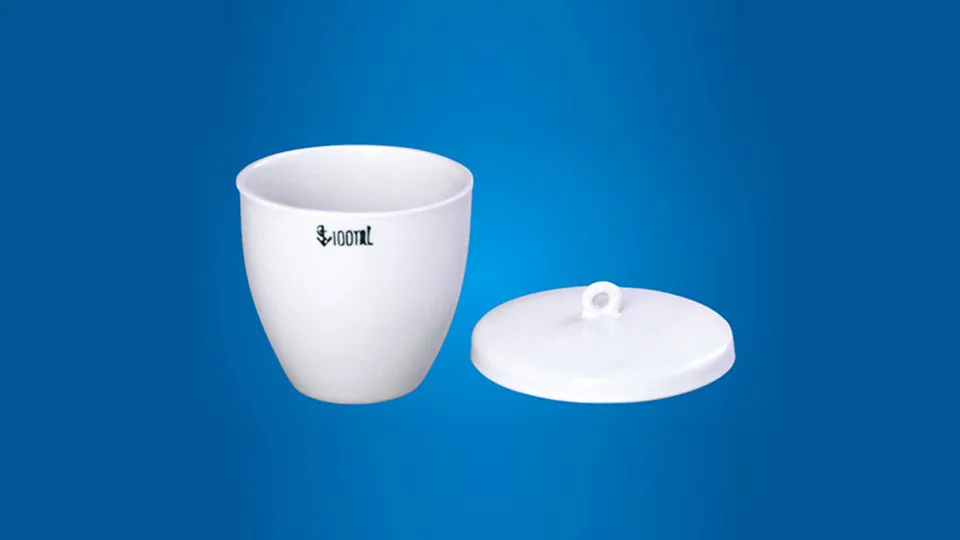 Crisol de porcelana mediano